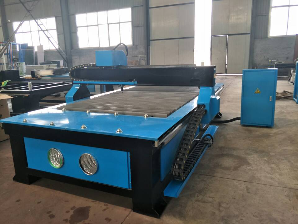 1000W Metal Sheet Cnc Fiber Laser Cutting Machine 1000 W metallplekist Cnc kiudlaseriga lõikamismasin