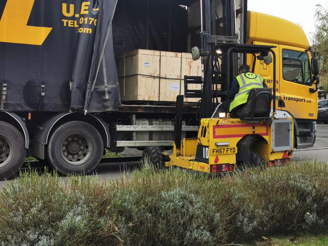 1530 Fiber Laser Cutting Machine For Stainless Steel Carbon Steel Metal Sheet 1530 kiudlaseriga lõikamismasin roostevabast terasest süsinikterasest metalllehe jaoks
