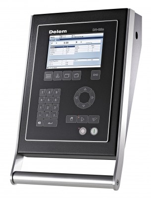 3+1 Axis Cnc Hydraulic Press Brake With Esa System 3+1 telje Cnc hüdrauliline presspidur ESa süsteemiga