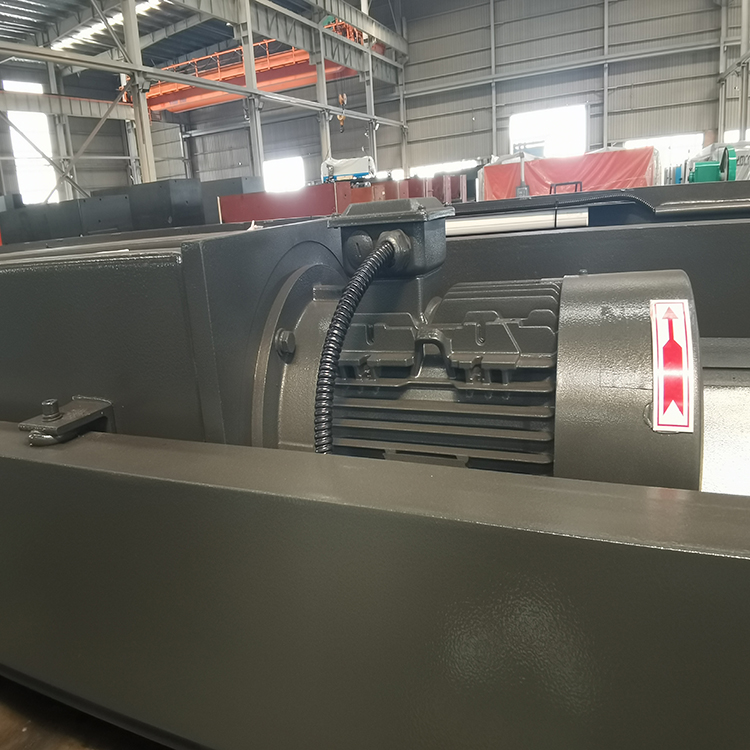 6x3200mm Stainless Steel Plate Cutting Machine, Automatic Iron Sheet Shearing Machine 6x3200 mm roostevabast terasest plaatide lõikemasin, automaatne rauast lehtede lõikamismasin