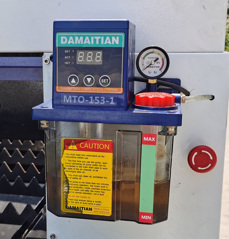 8mm 10mm Carbon Steel Laser Cutter 1530 4020 Cnc Fiber Laser Cutting Machine 8 mm 10 mm süsinikterasest laserlõikur 1530 4020 Cnc kiudlaseriga lõikamismasin