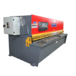 Müüa Qc11y metallplaadist hüdrauliline giljotiini lõikamismasin