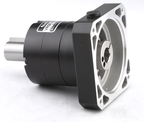 China Industrial Metal Aluminum 1kw 2kw Sheet Metal Fiber Laser Cutting Machine Hiina Tööstuslik metallist alumiiniumist 1kw 2kw lehtmetallikiust laserlõikamismasin