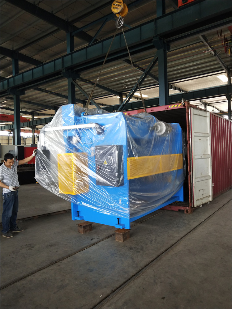 China Metal Hydraulic Press Brake Machine With Reasonable Price Hiina metallist hüdrauliline piduripressimasin mõistliku hinnaga