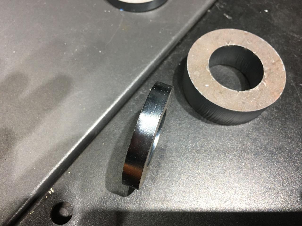 Cnc kiudlaseriga metallilõikamismasin 2000w kiudlaseriga lõikamismasin