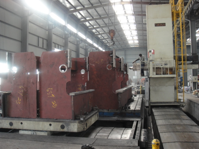 Da53t Cnc System Controller 125t4000 3+1 Axis Cnc Hydraulic Press Brake With Good Quality Da53t Cnc-süsteemi kontroller 125t4000 3+1 teljega Cnc hüdrauliline hea kvaliteediga piduripress