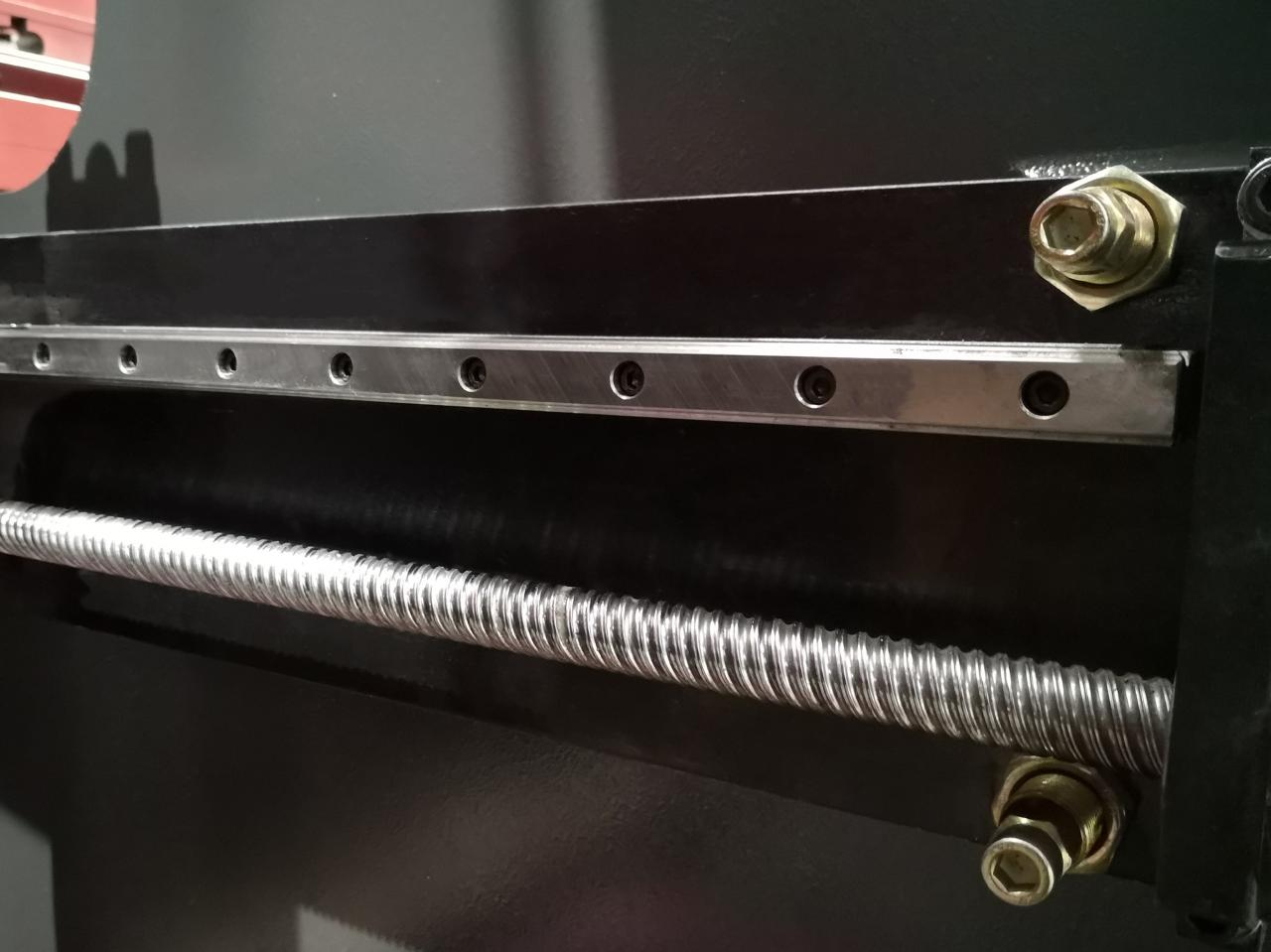 Delem Da66t 125 3+1 4+1 6+1 8+1 Cnc hüdrauliline presspidur metallplaadi painutamiseks