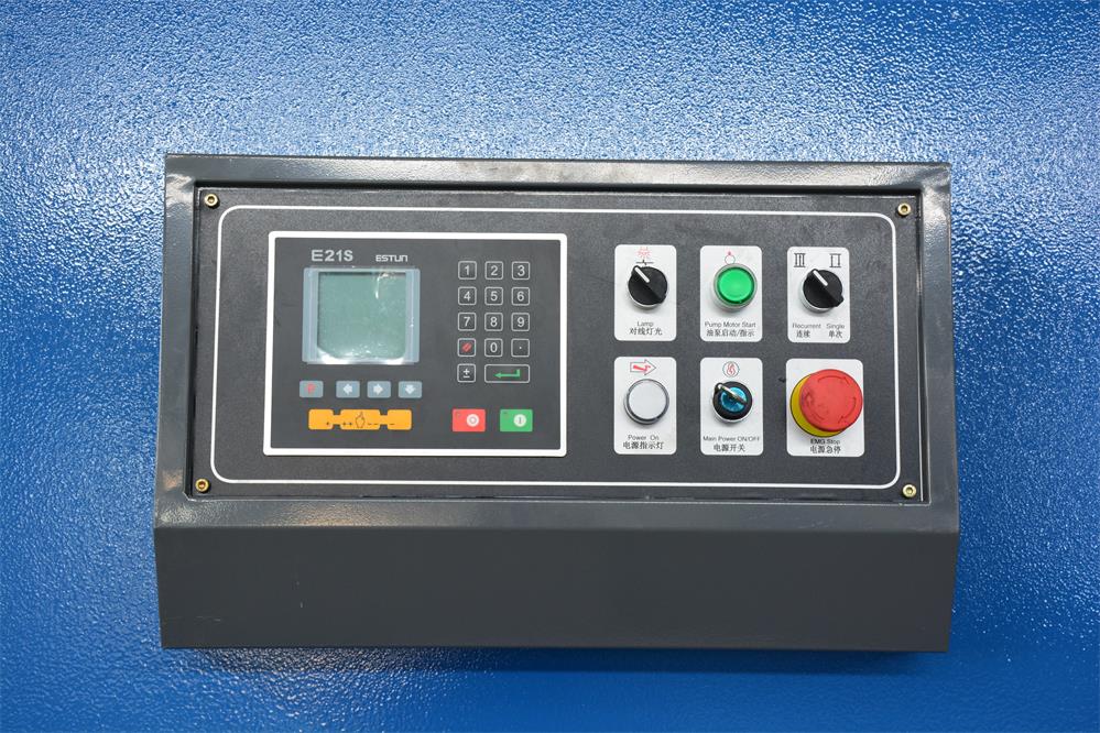 Hydraulic Pendulum Shearing Machine Cnc Automatic Guillotine Shearing Machine Hüdrauliline pendellõikusmasin Cnc automaatne giljotiini lõikamismasin