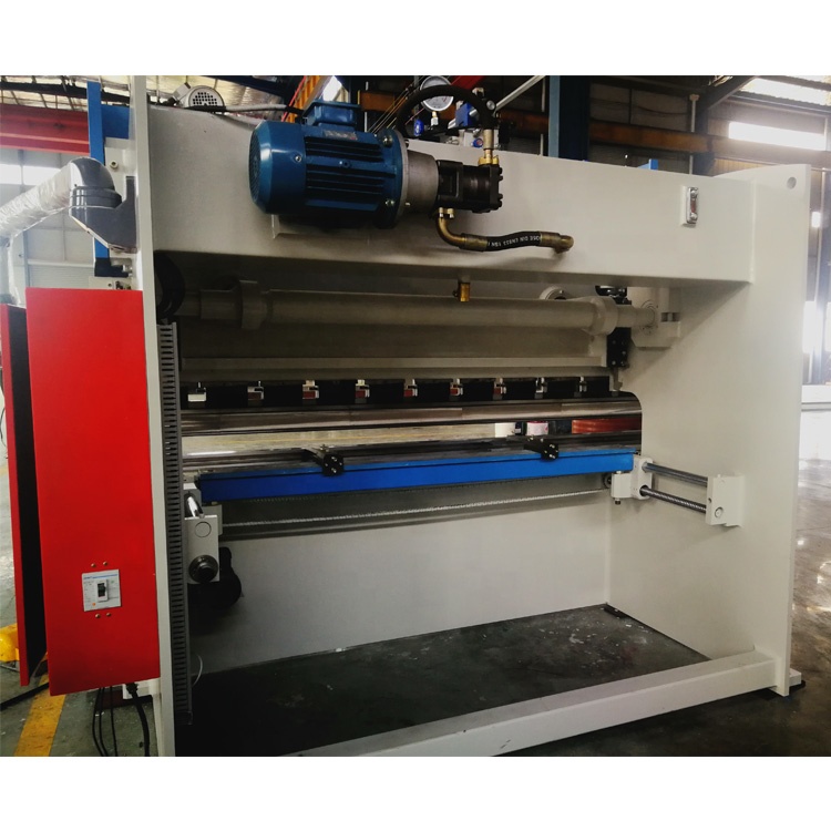 Hydraulic Press Brake 3 Meter 160 Ton High Quality Cnc Wc67y-Bending Machine Hüdrauliline presspiduri 3 meetrit 160 tonni kõrge kvaliteediga Cnc Wc67y painutusmasin