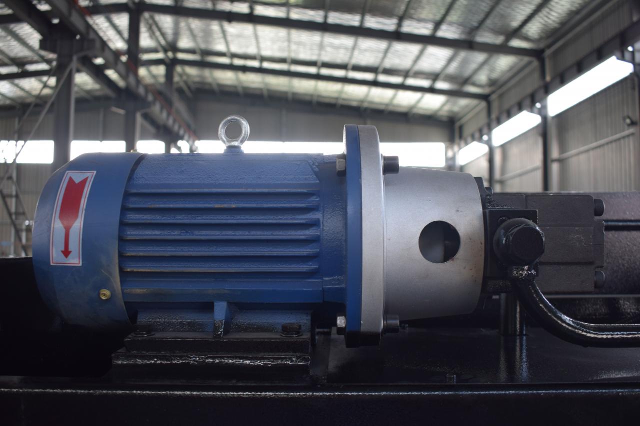 Hüdrauliline lehtmetalli painutamine Cnc presspiduri masin Wc67y