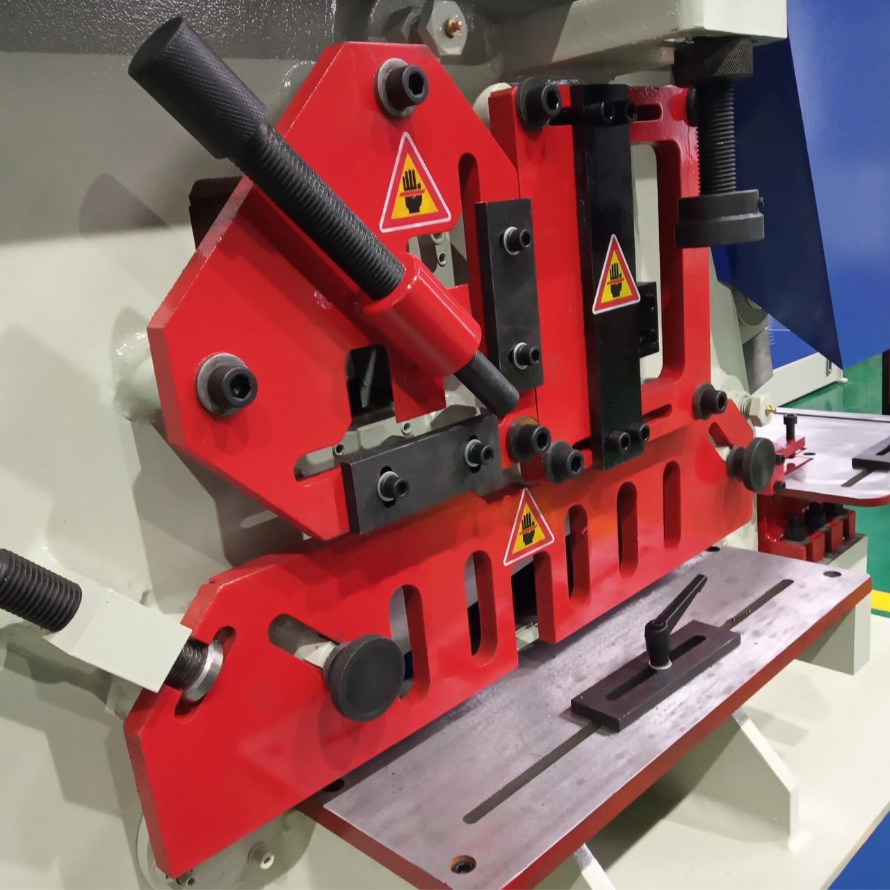 Q35y seeria hüdrauliline raudtöötleja lõikamis- ja stantsimismasin