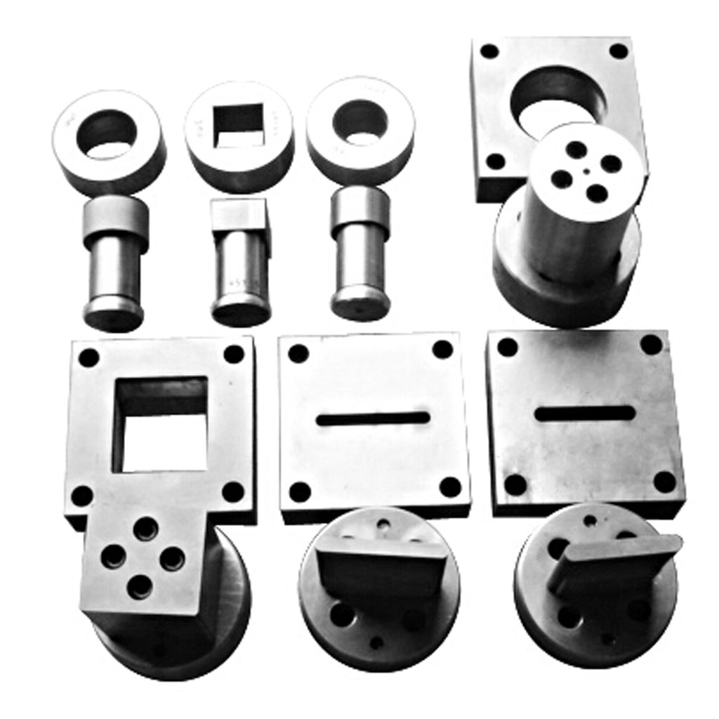 Steel Plate Angle Cutting Punching Notching Machine Hydraulic Ironworker For Sale Müüa terasplaadi nurgalõikamise mulgustamise sälgumismasin hüdrauliline rauatöökoda