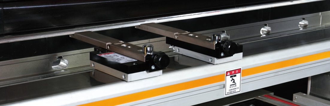 Steel Sheet Aluminum Bending Hydraulic Press Brake Machine Terasplekist alumiiniumist painutamine hüdrauliline presspidurimasin