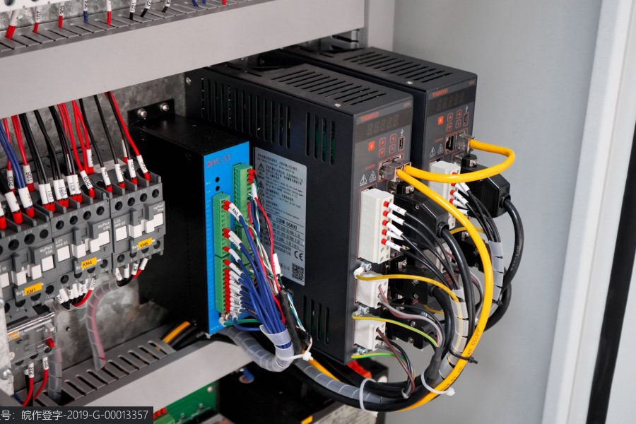 Wc67 Hydraulic Press Brake / CNC Press Bending Machine / Plate Bending Machine China Wc67 hüdrauliline piduripressi / CNC-pressi painutusmasin / plaatide painutusmasin Hiina