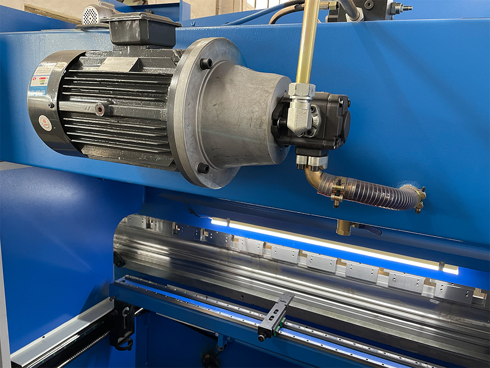 Wc67k-400T Cnc Plc Manual Sheet Bending Machine Hydraulic Nc Press Brake Machine Wc67k-400T Cnc Plc käsitsi lehe painutusmasin hüdrauliline Nc presspidurimasin