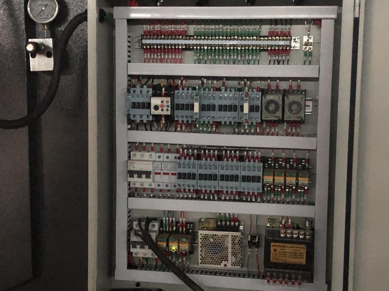 Wc67k Cnc Aluminum Iron Plate Hydraulic Press Brake Cnc Metal Sheet Bending Machine Wc67k Cnc alumiiniumist raudplaadist hüdrauliline presspidur Cnc metallpleki painutusmasin