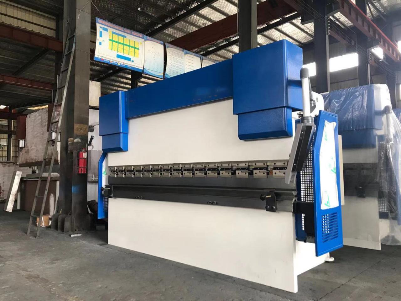 Wc67y-65/2500 Oem Hydraulic Press Brake Machine Steel Bending Machine Wc67y-65/2500 Oem hüdrauliline presspidurimasin terase painutusmasin