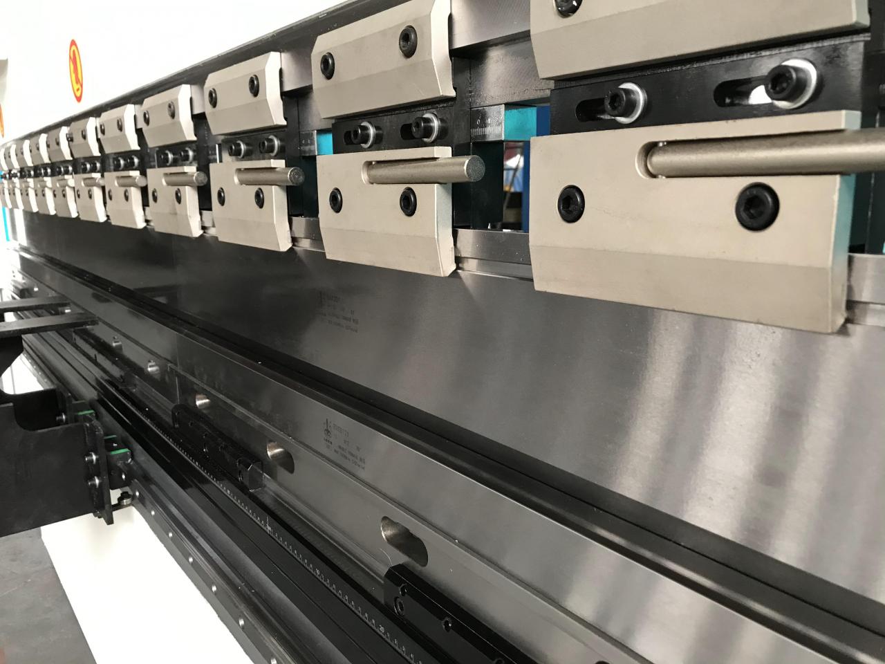 Wc67y-65/2500 Oem hüdrauliline presspidurimasin terase painutusmasin