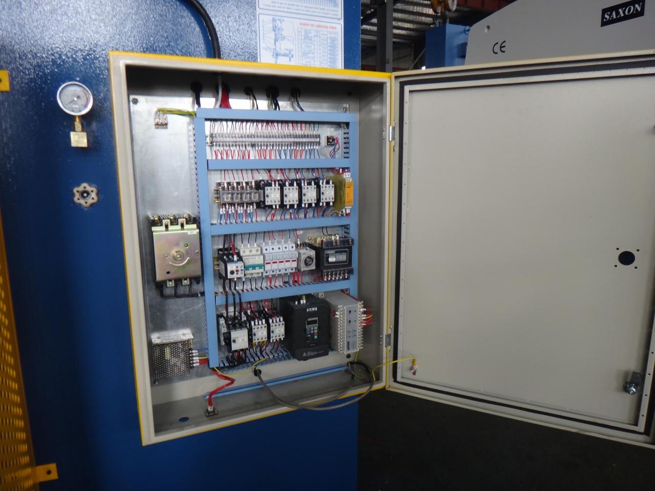 Wc67y-65/2500 Oem Hydraulic Press Brake Machine Steel Bending Machine Wc67y-65/2500 Oem hüdrauliline presspidurimasin terase painutusmasin