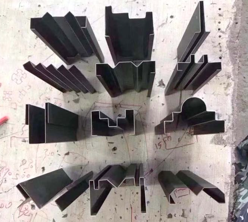 Wc67yk 80 100 160 200 Ton 3200mm E21 Nc Sheet Metal Oil Hydraulic Press Brake Price Wc67yk 80 100 160 200 tonni 3200 mm E21 Nc lehtmetallist õli hüdrauliline press piduri hind